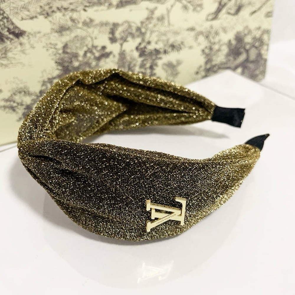 Gorgeous !! Knotted Headband.